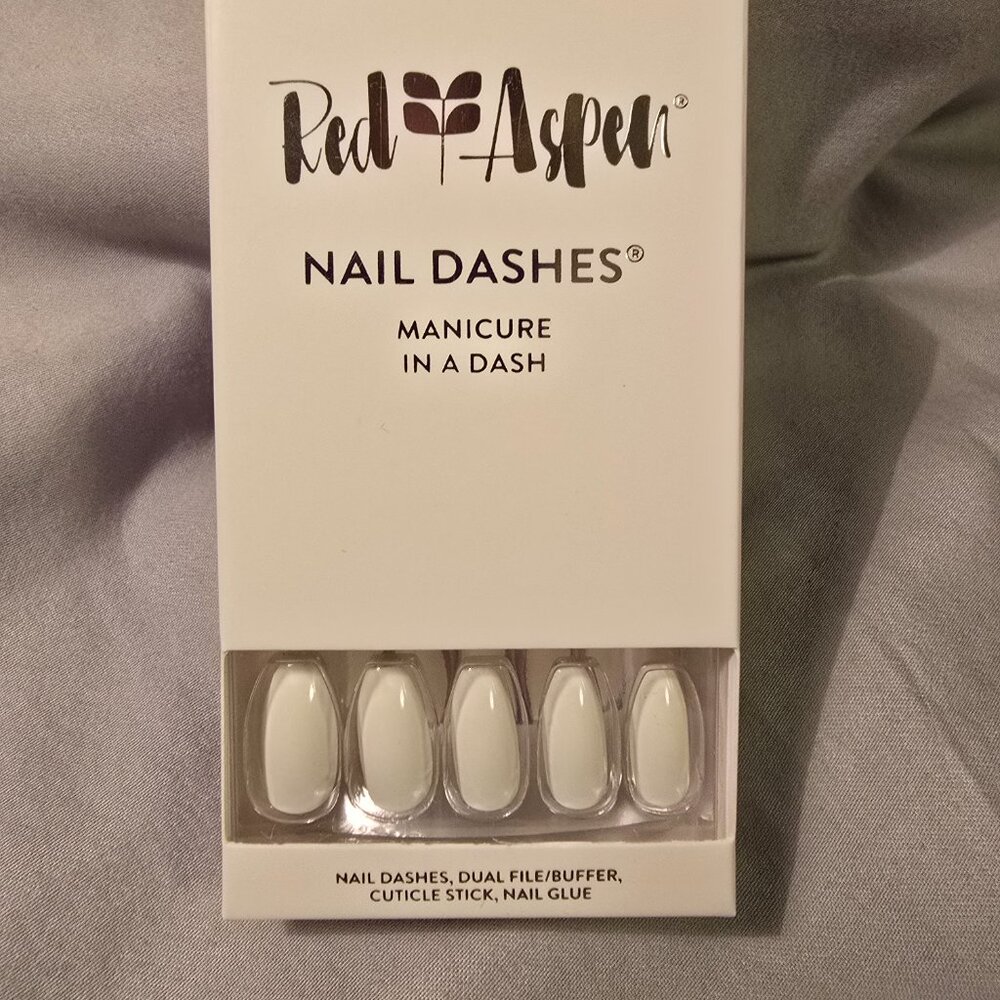 Red Aspen Nail Dashes ✨Nina on Cloud 9, Coffin -‎ NIB